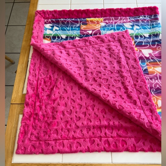 Handmade Minky / Fleece Pink Snuggle Size Blanket - Picture 2 of 2